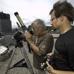 Opazovanje Marsovega mrka oziroma prehoda planeta Mars preko sončeve površine pri astronomskem krožku gimnazije Jožeta Plečnik 9.5.2016 Ljubljana Slovenija [Marsov mrk,astronomija,gimnazije,Jože Plečnik,Ljubljana,Slovenija]