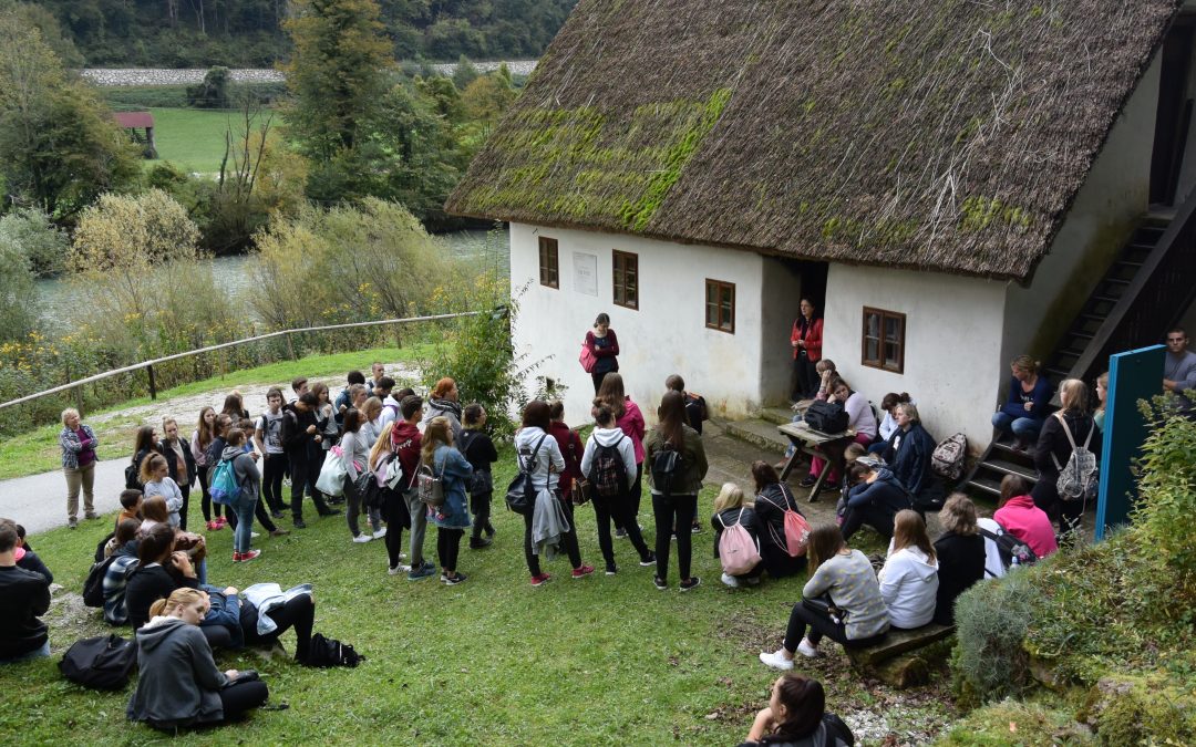 Pohod po Kosmačevi učni poti