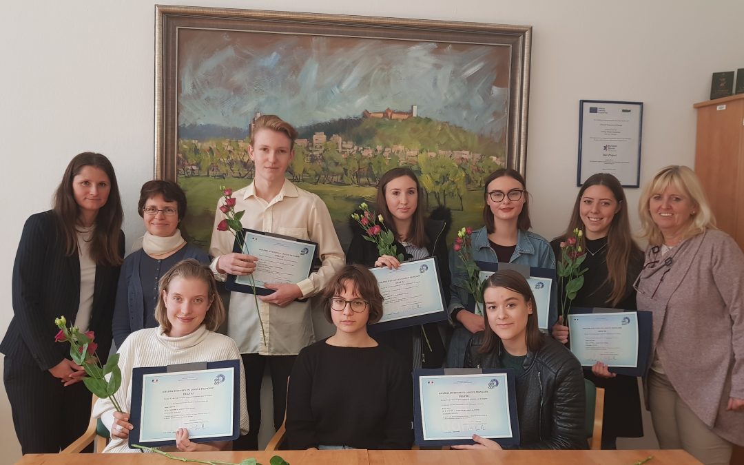 Podelitev mednarodnih francoskih certifikatov DELF našim dijakom